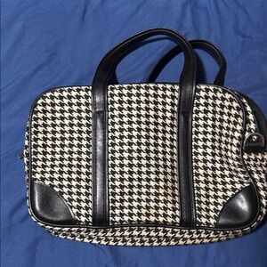 Chic Houndstooth Tote with Black Details